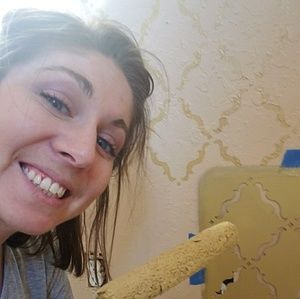 Meet your Posher, Sandy